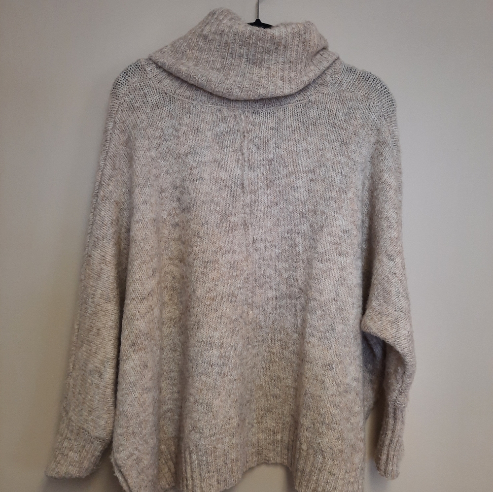 Ruby Moon Sweater - Picture 2 of 3